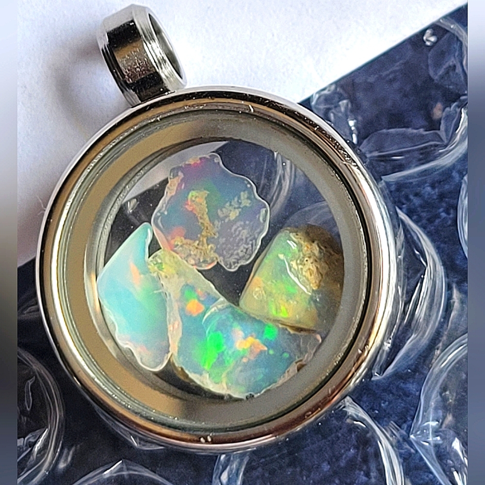 🌈 Floating Ethiopian Fire Opal Rough Polished Gemstones 1" Pendant Jewelry - Picture 3 of 3